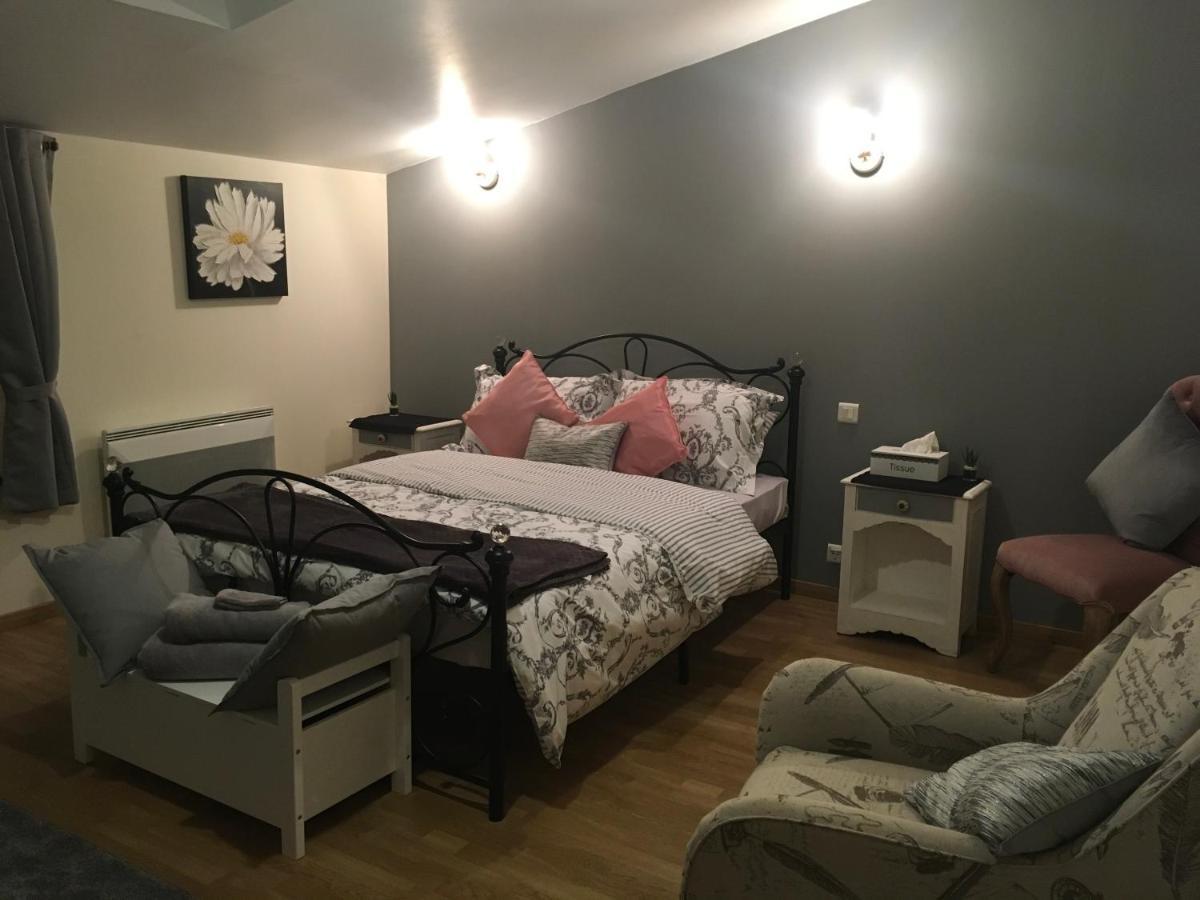 Nouic La Maison D'Olives מראה חיצוני תמונה